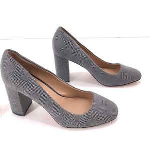 Banana Republic Block Heel Plaid Pumps 👠